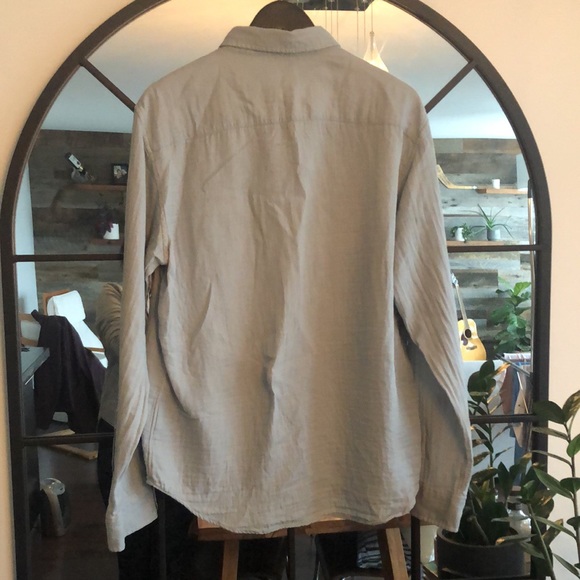 Men’s Club Monaco, Large, 100% cotton button-down shirt, blue-grey color - Picture 2 of 6